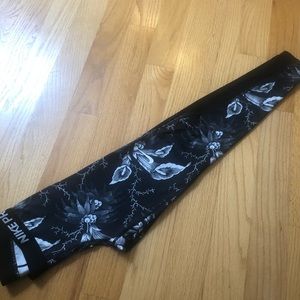 Nike clothing leggings like new